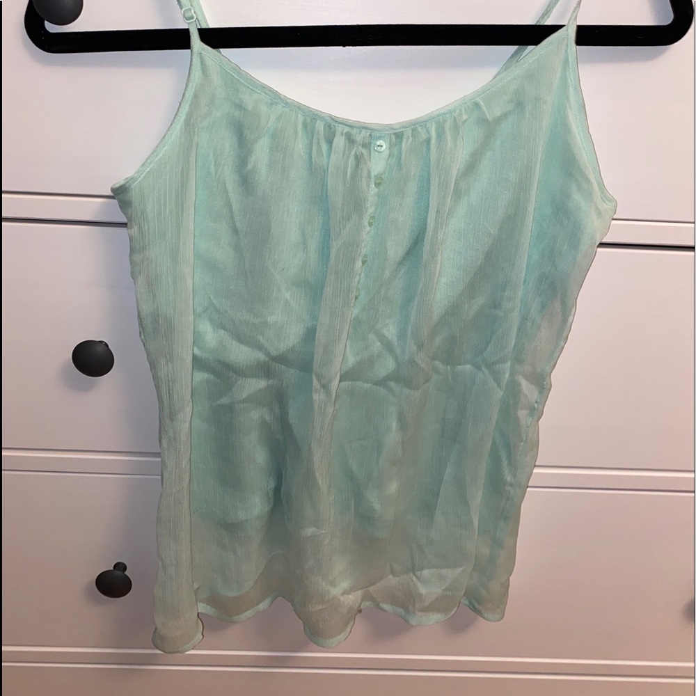 Women’s The Limited tank top.